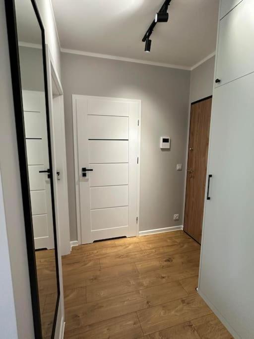Project Comfort Lazurowa 15A/85 Blisko Jednostki Wat Warszawa Leilighet Eksteriør bilde